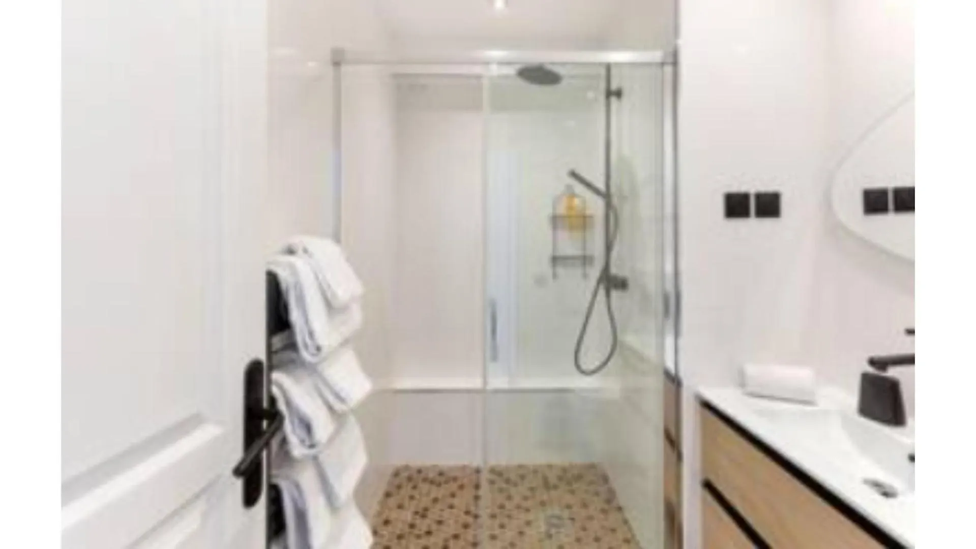 Amazing 2 Bedroom Parisian Flat 公寓 巴黎